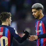 FC Barcelone – Mercato : Alemany fait le point sur les prolongations d’Araujo et Gavi
