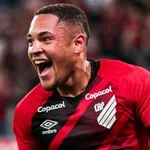 FC Barcelone – Mercato : c’est fait pour Vitor Roque, la date de son arrivée est connue !