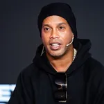 FC Barcelone – Mercato : c’est officiel, le fils de Ronaldinho signe au Barça !