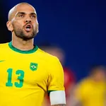 FC Barcelone – Mercato : Dani Alves veut revenir, Xavi prêt à  lui claquer la porte au nez ?