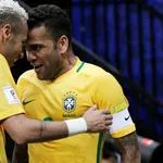FC Barcelone – Mercato : Daniel Alves veut faire partie de l'opération Neymar !