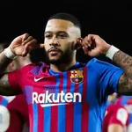 FC Barcelone – Mercato : Depay veut contrarier le plan de Xavi le concernant