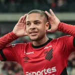 FC Barcelone – Mercato : la Liga donne son feu vert à  l’arrivée de Vitor Roque en janvier !