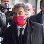 FC Barcelone – Mercato : Laporta active un levier financier pour garder Messi&rdquo;&brvbar; et ramener Neymar ?