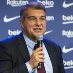 FC Barcelone – Mercato : Laporta annonce ses deux premières recrues et fait le point sur les dossiers Dembélé, Raphinha et Lewandowski