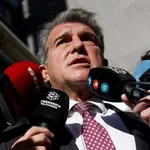 FC Barcelone – Mercato : Laporta fait une première crasse au PSG avec Messi