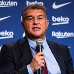 FC Barcelone – Mercato : Laporta prêt à  partir au clash avec la garde rapprochée restante de Messi ?