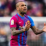 FC Barcelone – Mercato : l'avenir de Dani Alves au Barça s'assombrit