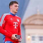 FC Barcelone – Mercato : le Bayern Munich ferme la porte à un départ de Pavard