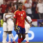 FC Barcelone Mercato : le PSG prépare un gros coup pour Nico Williams