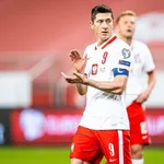 FC Barcelone – Mercato : le PSG torpille l'opération Lewandowski et un autre chouchou de Xavi !