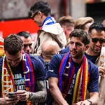 FC Barcelone – Mercato : les supporters célèbrent le titre et Messi, Raphinha fait une annonce sur son avenir