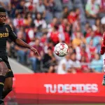 FC Barcelone – Mercato : Messi aura droit au clone de CR7 cet été (officiel)