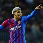 FC Barcelone – Mercato : nouveau rebondissement dans le dossier Araujo !