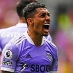 FC Barcelone – Mercato : un cador de Premier League vient concurrencer le Barça pour Raphinha