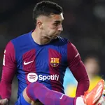 FC Barcelone Mercato : un départ à prévoir pour Hansi Flick ?