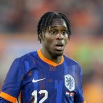 FC Barcelone Mercato : une cible de Flick calme le jeu