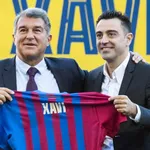 FC Barcelone – Mercato : Xavi a des idées, Laporta zéro moyen