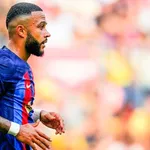 FC Barcelone – Mercato : Xavi a donné son accord pour un échange avec Memphis Depay