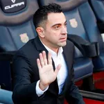 FC Barcelone – Mercato : Xavi avance sur deux anciennes gloires du PSG !