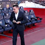 FC Barcelone – Mercato : Xavi ferme sèchement la porte à  un départ
