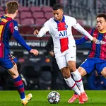 FC Barcelone – PSG (1-4) : Mbappé aurait menacé de mort Alba