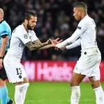 FC Barcelone, PSG – Mercato : Dani Alves se paye Haaland et préfère recruter Mbappé au Barça
