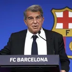 FC Barcelone, PSG – Mercato : Laporta explique les raisons du départ de Messi