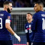 FC Barcelone, PSG – Mercato : le Real Madrid prêt à sacrifier Benzema pour Mbappé et Haaland ?
