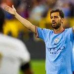 FC Barcelone, Real Madrid : le PSG inquiète le Barça pour Bernardo Silva, un Merengue déclare la guerre à  un Blaugrana