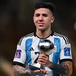 FC Barcelone, Real Madrid – Mercato : deux offres tombent pour Enzo Fernandez !
