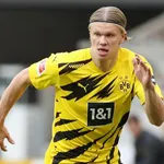 FC Barcelone, Real Madrid – Mercato : le patron de Dortmund fait une grande annonce sur l&rsquo;avenir de Haaland