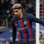 FC Barcelone, Real Madrid, PSG : Ramos a inspiré Araujo