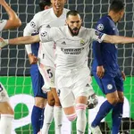 FC Barcelone, Real Madrid : Xavi déjà  au bord du KO, Benzema dans de sales draps ?