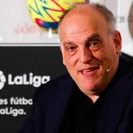 FC Barcelone : Tebas lâche une bombe sur le Mercato du Barça et a un message pour Messi