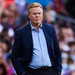 FC Barcelone : un joueur du Barça prend Xavi pour taper sur Koeman