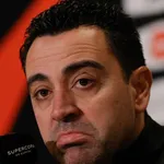 FC Barcelone : Xavi botte en touche la rumeur Luis Enrique et s’enflamme pour Laporta