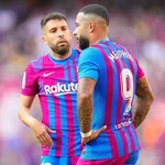 FC Barcelone : Xavi sur le point de perdre un titulaire pour le Bayern Munich ?