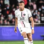 FC Metz – PSG (1-2) : Mbappé a chambré un Messin avant d’être défendu par Neymar