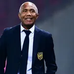 FC Nantes : Antoine Kombouaré remet en doute son avenir avec les Canaris