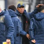 FC Nantes : Antoine Kombouaré sur le départ après avoir sauvé les Canaris ?
