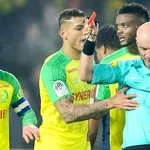 FC Nantes : Diego Carlos dévoile une étonnante anecdote après le tacle mythique de Tony Chapron