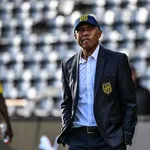 FC Nantes : Kombouaré sanctionne un joueur avant le match à Strasbourg !