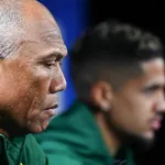 FC Nantes : Kombouaré vise une 5ème coupe pour les Canaris et entretient le mystère sur sa compo