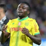 FC Nantes : la grande forme de Moses Simon soulignée au Nigeria