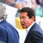 FC Nantes : la L1 et la L2 s’arrêtent, Waldemar Kita affiche son soulagement