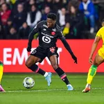 FC Nantes – LOSC : les Dogues prennent les devants à  la pause, un Canari sort sur blessure