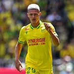 FC Nantes – Mercato : un ancien champion d&rsquo;Europe se positionne pour Quentin Merlin !