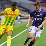 FC Nantes – Mercato : une piste bien connue des Canaris fait craquer Kombouaré