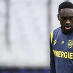FC Nantes – Mercato : une porte de sortie inespérée pour Augustin ?